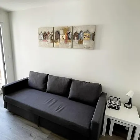 Avec Balcon Et Parking! Puilboreau