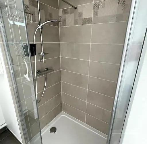 Avec Balcon Et Parking!