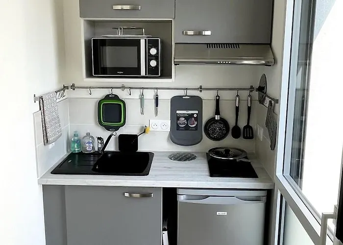 Apartmán Avec Balcon Et Parking! Puilboreau