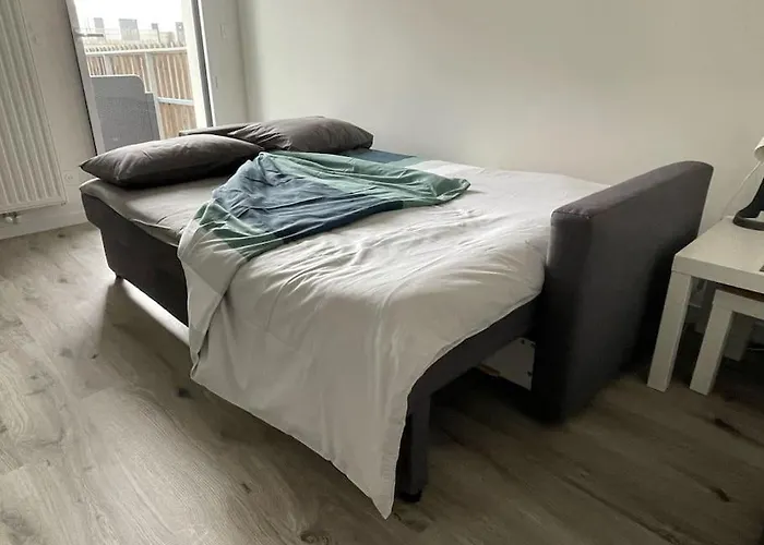 Avec Balcon Et Parking! Puilboreau